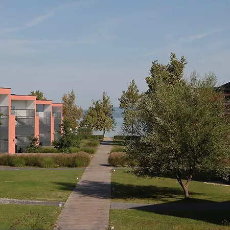 Gemini Superior & Yacht Apartamento *