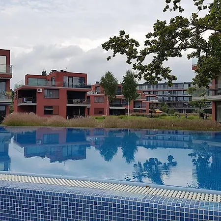 Gemini Superior & Yacht Apartamento Balatonlelle
