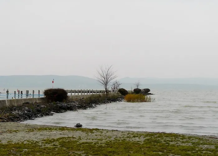 Gemini Superior & Yacht Balatonlelle